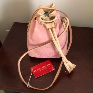 Dooney & Bourke